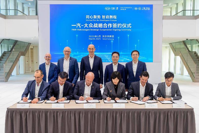 第3000萬(wàn)輛整車(chē)下線,一汽-大眾書(shū)寫(xiě)中國(guó)汽車(chē)產(chǎn)業(yè)里程碑