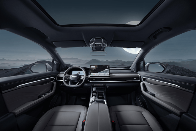 吉利新豪越L空間更大 大家庭載得下