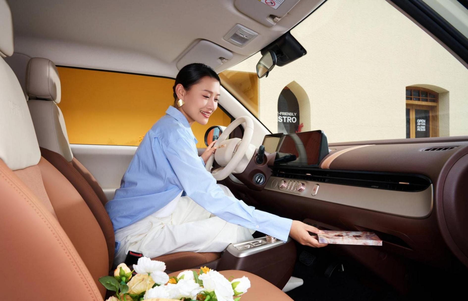 Lumin寶藏版:4.79w起售的微型電動車市場“破圈者”與都市生活新物種