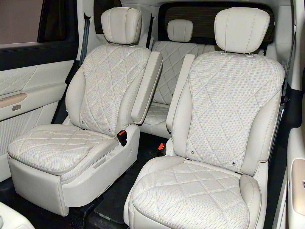 限時置換價17.99萬起,將風云T11與銀河M9對比完,我好像悟了