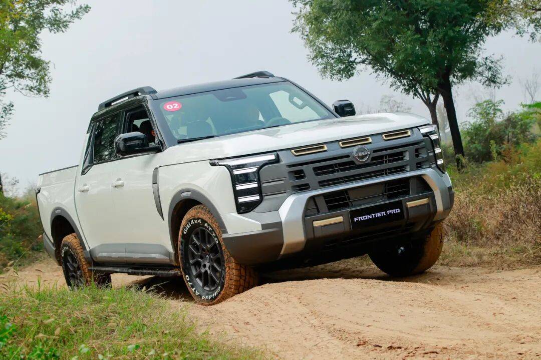 三動力選擇,鄭州日產(chǎn)Frontier Pro皮卡預(yù)售17.69萬起