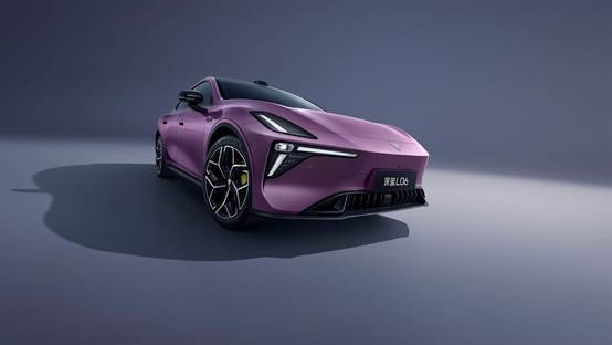 深藍(lán)L06預(yù)售,搭載磁流變懸架和3nm芯片,定價(jià)13.99-16.19萬(wàn)元