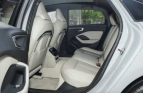 油車市場(chǎng)依然有不少明星車型,銷量還在逆勢(shì)增長(zhǎng)!這幾款油車憑什么能在市場(chǎng)上立足?