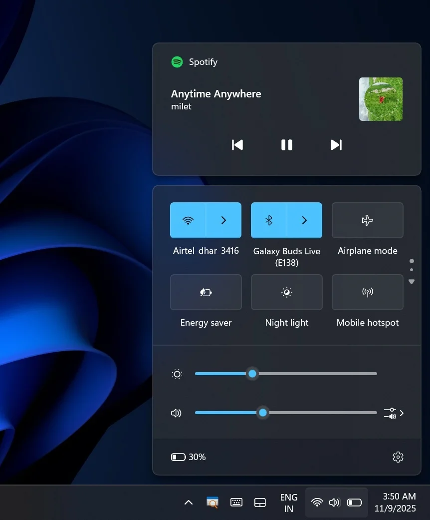 耗時(shí)1.5年開發(fā),微軟Win11電池圖標(biāo)現(xiàn)已支持紅綠橙三色狀態(tài)顯示 Windows 11 battery icon now longer