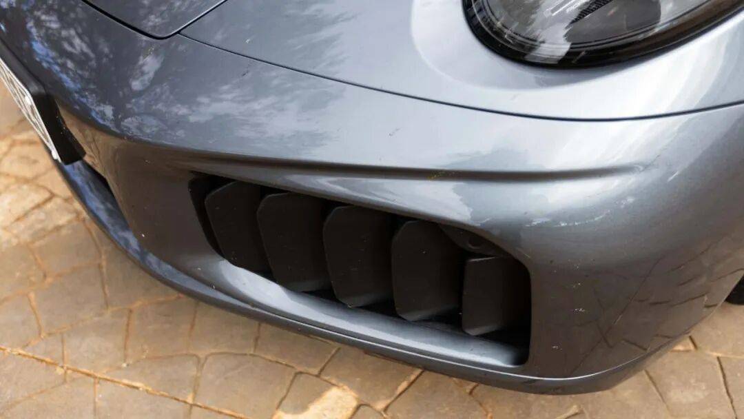 全新保時(shí)捷911 Turbo S賣這么貴,是有道理的